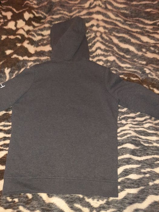 Суичър с качулка 3 модела оригинални
