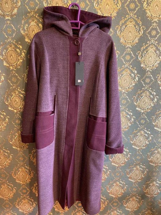 Женская одежда, обувь