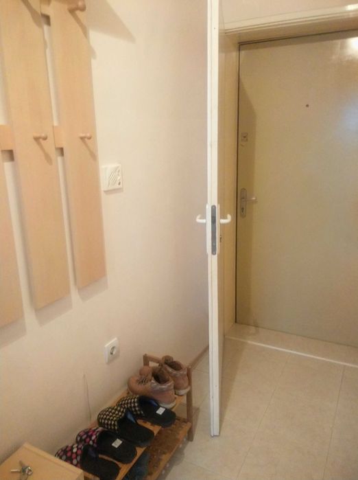 Дава се под наем Тристаен апартамент в Варна, Колхозен пазар - 72 кв.м за 510 € - Снимка #12