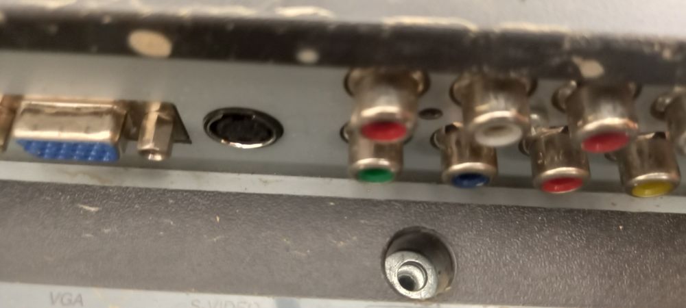 Телевизор 32 Roison