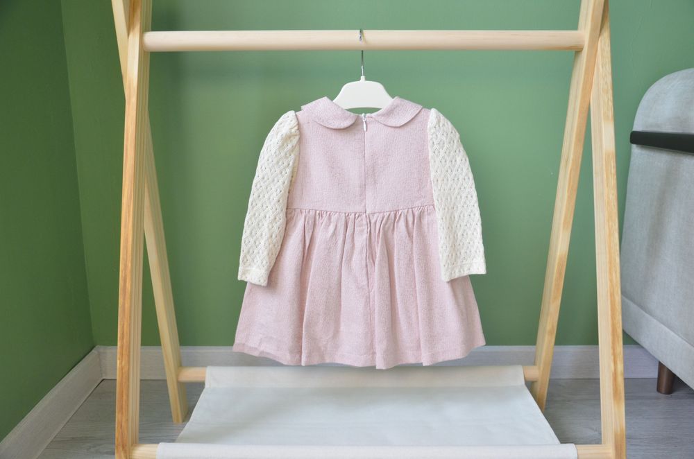 Продам платье для девочки