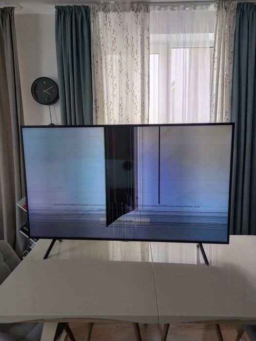 Телевизор Samsung UE55NU7172 за части 55 инча