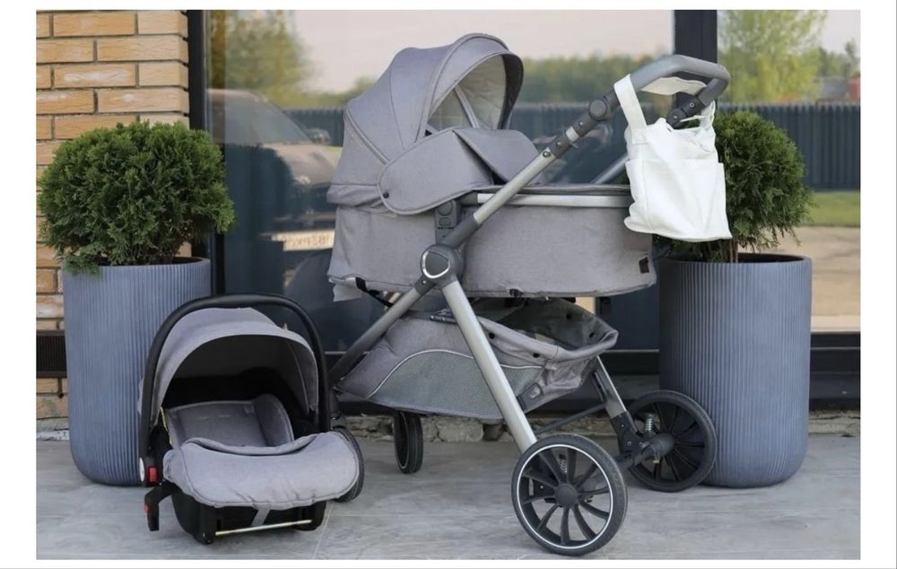 Продаю коляску 2/1