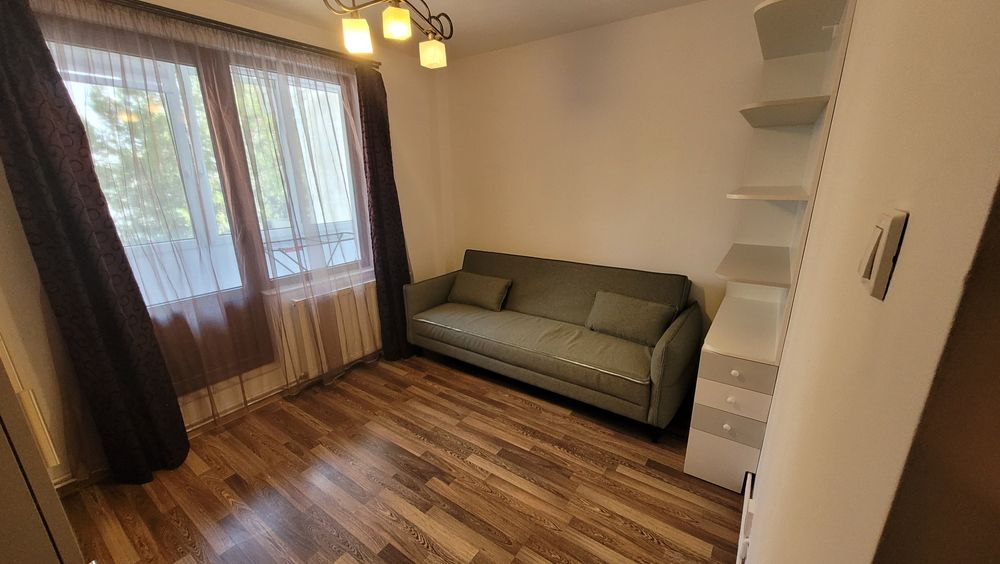 Apartament 3 camere de închiriat – Unirii (etaj 1, lângă școală)