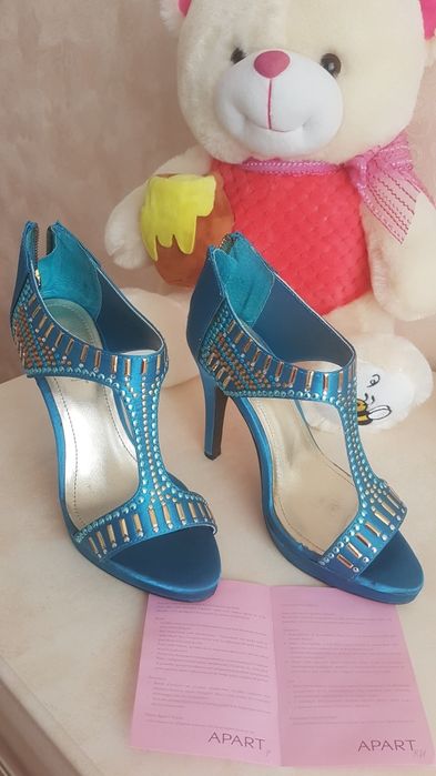 Комплект: Вечернее платье с туфлями