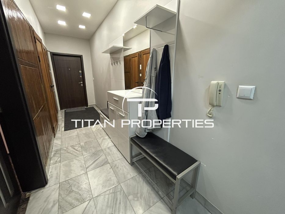 Дава се под наем Тристаен апартамент в Варна, Левски - 120 кв.м за 850 € - Снимка #13