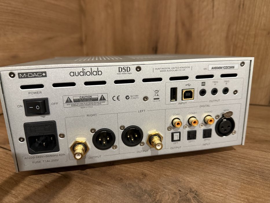 Audiolab M Dac+ висок клас DAC / предусилвател