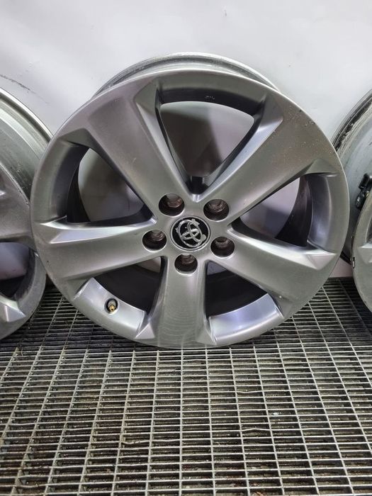 Jante aliaj Toyota Rav 4 IV 2012 - 2015 (1492) R17 ET39 5*114.3