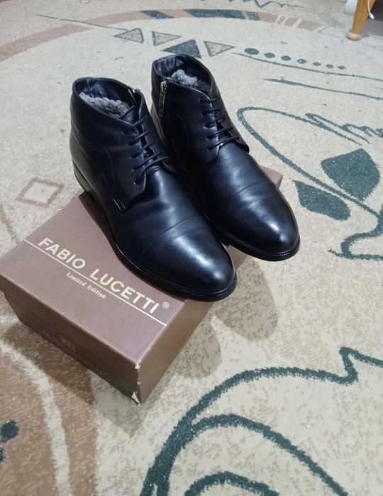 Продаётся мужская обувь