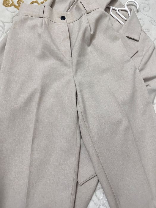 Брючный Костюм-Тройка