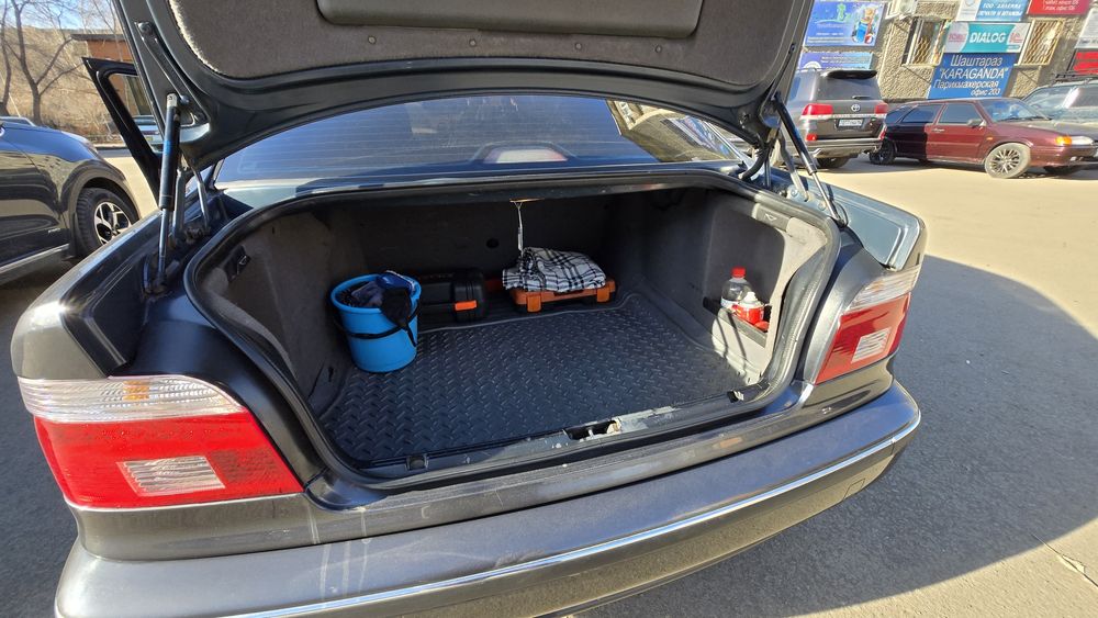 Продам BMW E39, поросёнок