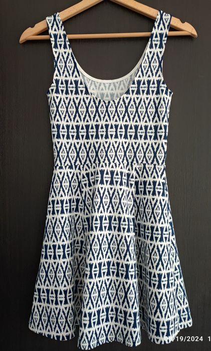 Rochie de fara, scuta