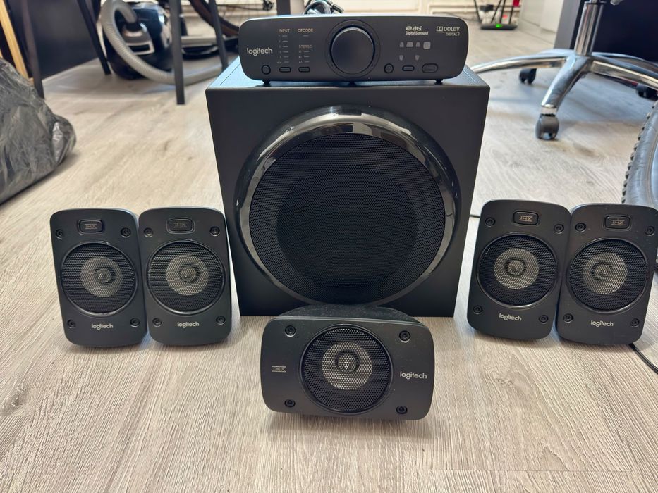 Boxe Logitech 5.1  Z906