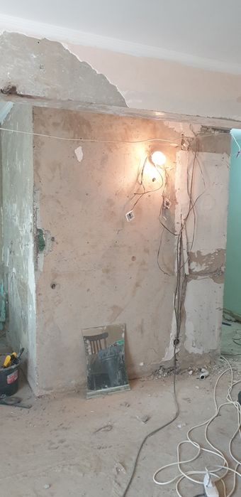 Демонтаж бетонных коробок.