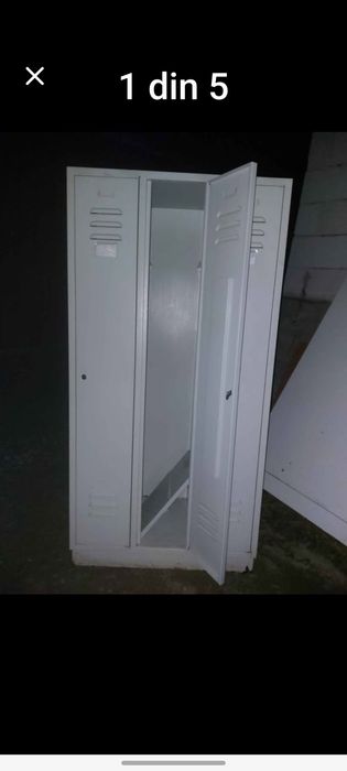 Dulap vestiare de vanzare
