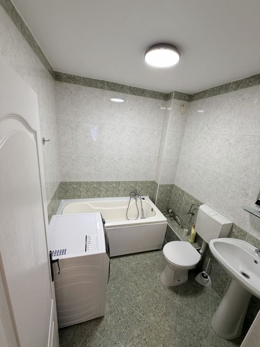 Inchiriez apartament 2 camere langa Iulius Mall