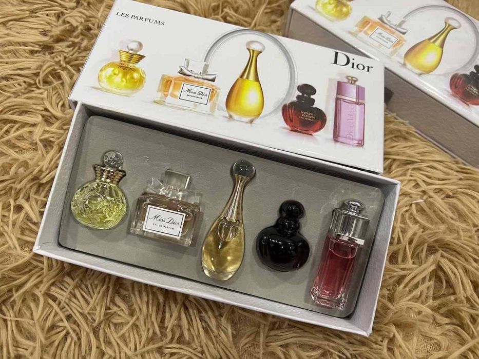 Brand parfum atirlar bor blue channel, dior, savage,