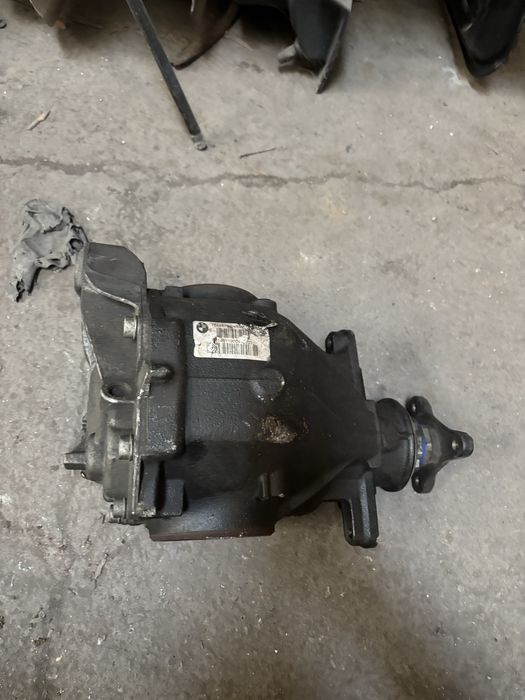Диференциал за bmw f30/f31/f32