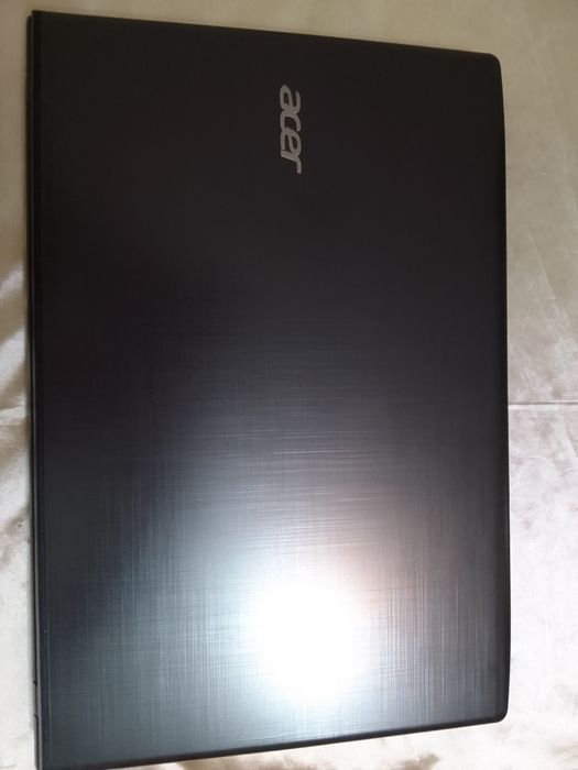 Продам ноутбук Acer Aspire E5-576