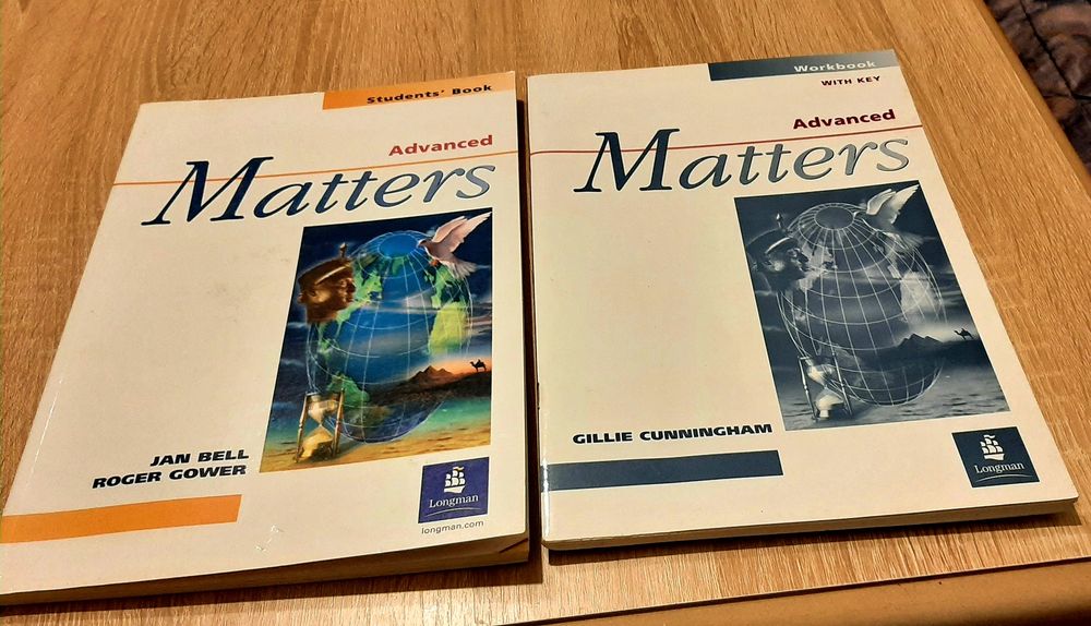 Учебник и учеб тетрадка по анг. език за25лв и нов компютърен самоучите