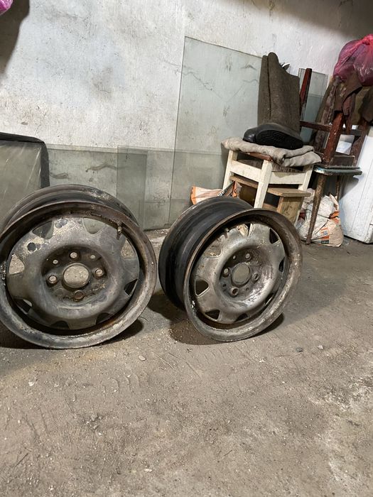 Диски ( железные ) r14 на ауди 80