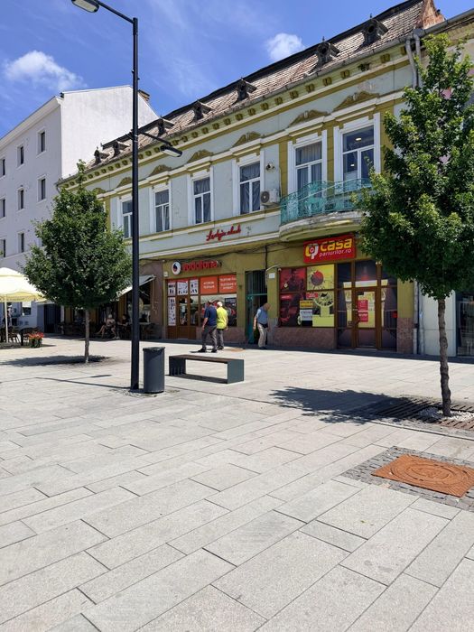 Închiriez Spațiu Comercial în centrul Turzii