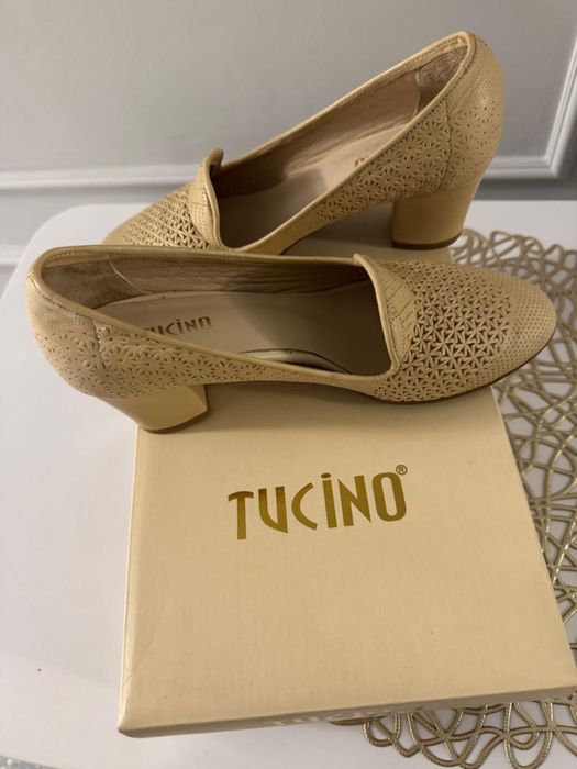 Туфли 37 размера , 3 пары обуви