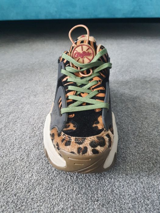 Обувки BAFFALO нови