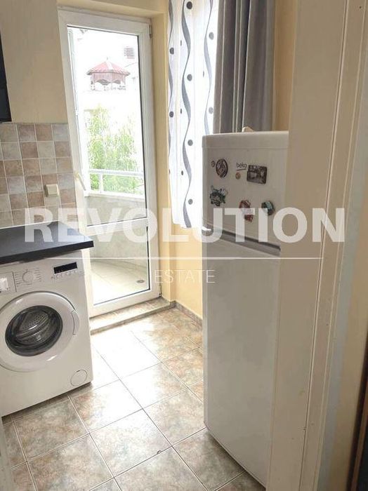 Дава се под наем Двустаен апартамент в Варна, Бриз - 76 кв.м за 450 € - Снимка #4