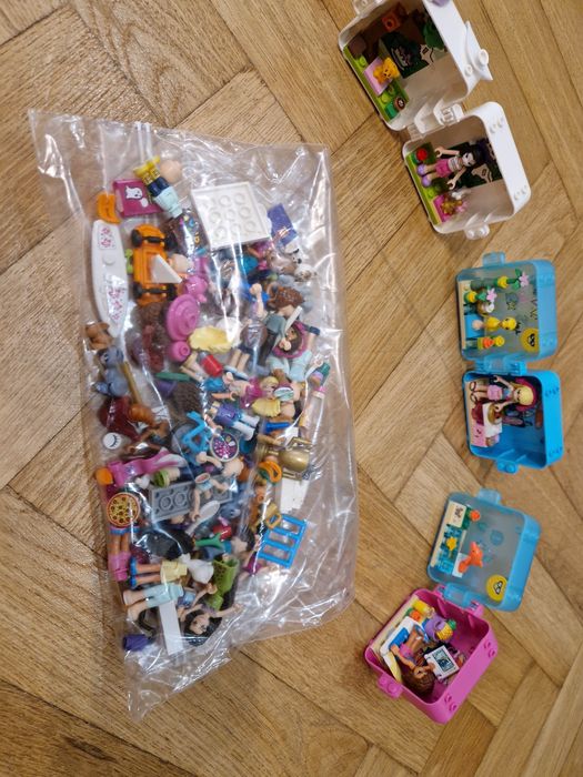 LEGO Friends 41339 Furgoneta de camping a Miei