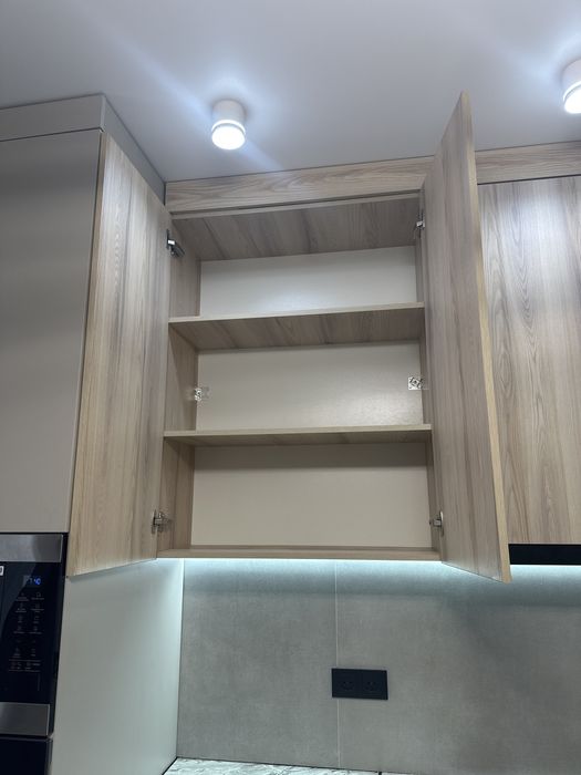 Продаю кухню ЛДСП