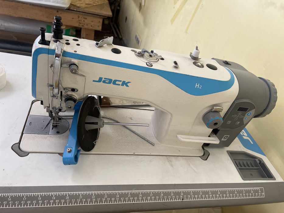 Швейная машинка Jac продам