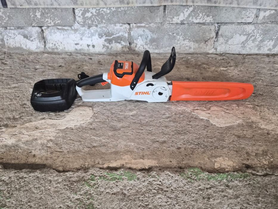 Drujbă cu acumulator Stihl MSA 120C
