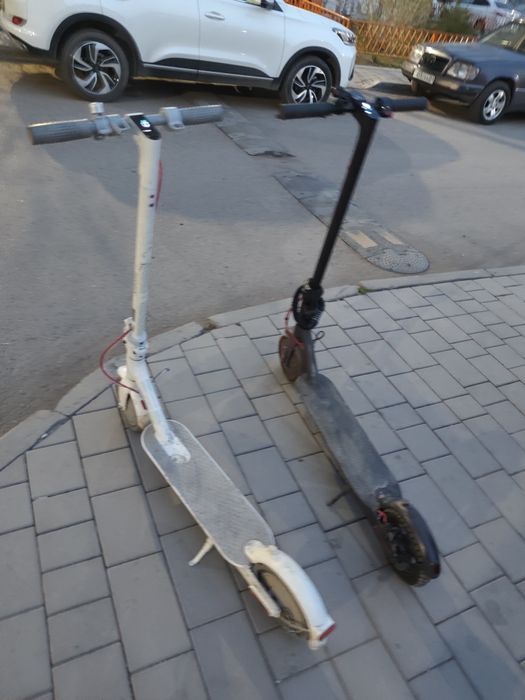 Елктро самокат Xiaomi