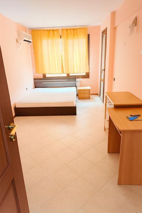 Дава се под наем Тристаен апартамент в Пловдив, Център - 80 кв.м за 510 € - Снимка #2