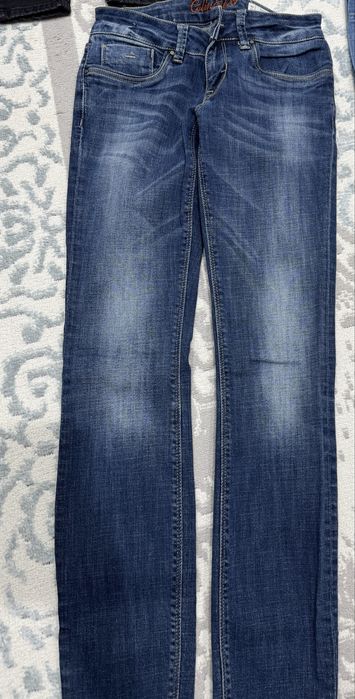 Продам джинсы разные