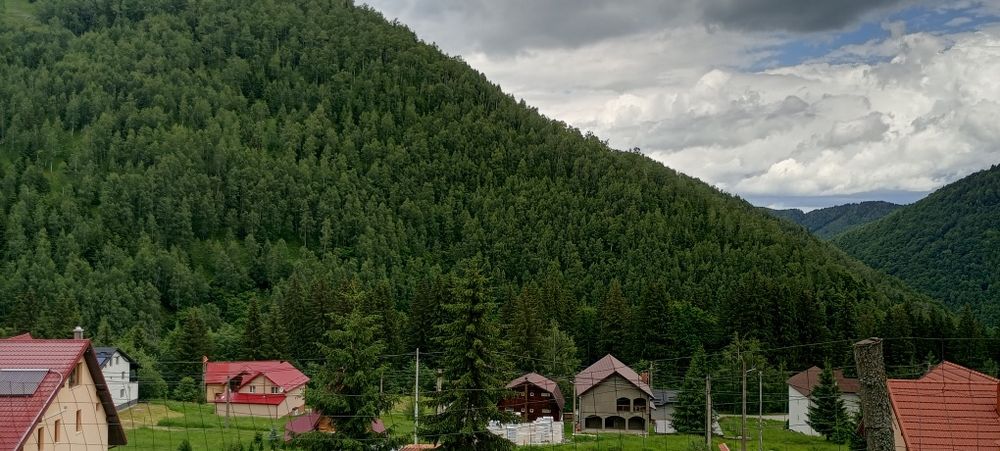 Vând teren în stațiunea Râușor!