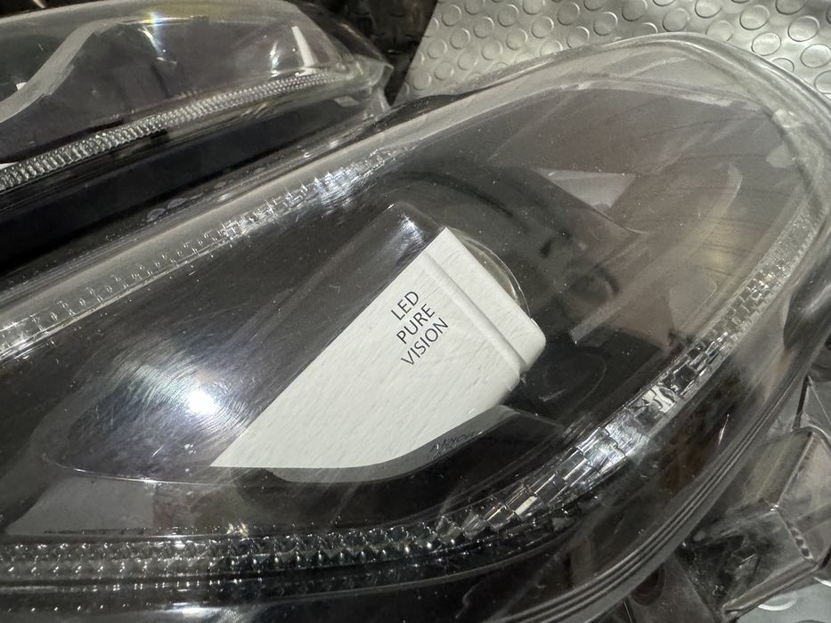 Ляв десен фар Renault Espace 2015+