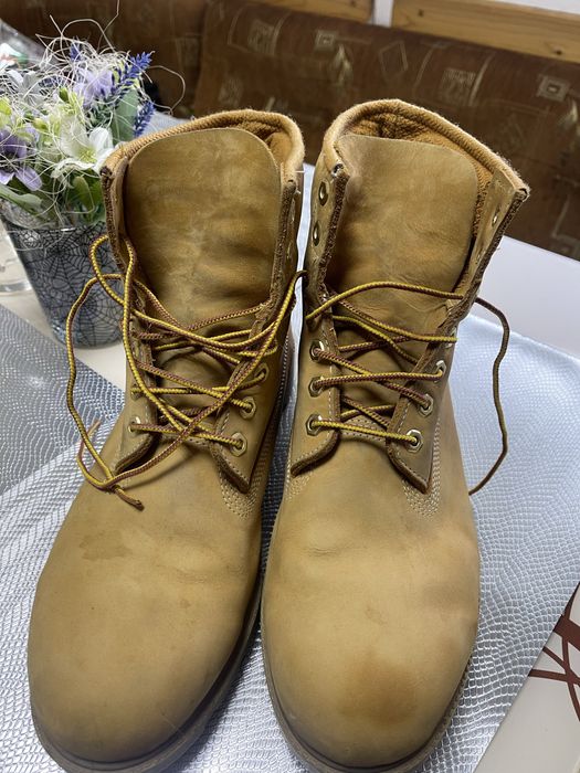 Продавам мъжки боти Timberland