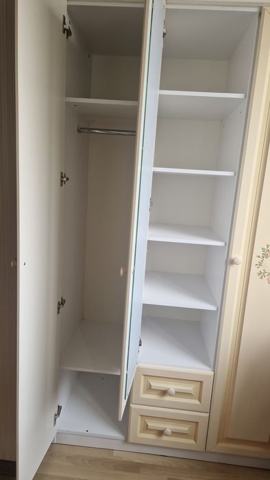 Спальний гарнитур для девочки