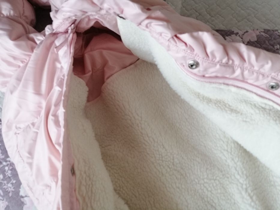 Розов космонавт 92/98см. 2год.