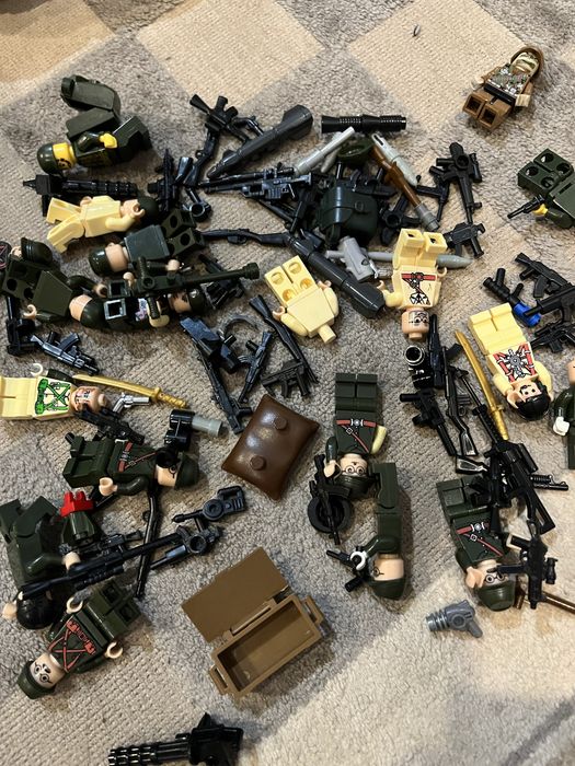 коробки лего + наборы