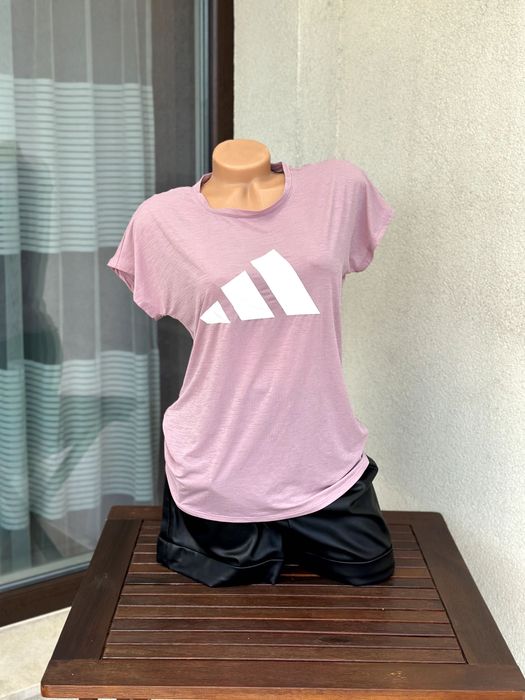 Дамска спортна тениска Adidas (Training) - размер S, Отлично състояние