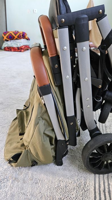 Продам коляску ,3 в 1