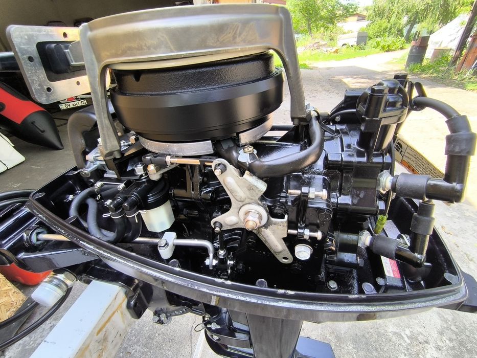 Лодка 390  с мотором 18 ЛС.