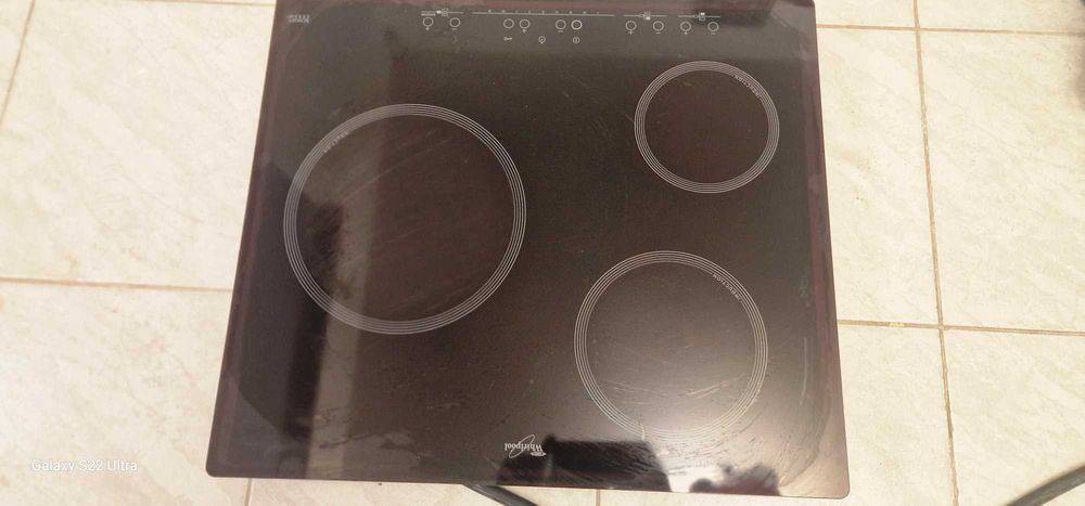 Plita inductie whirlpool2