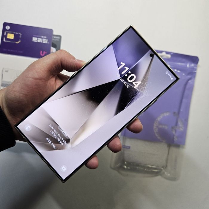 Samsung s24 ultra titanium gray 256 gb.