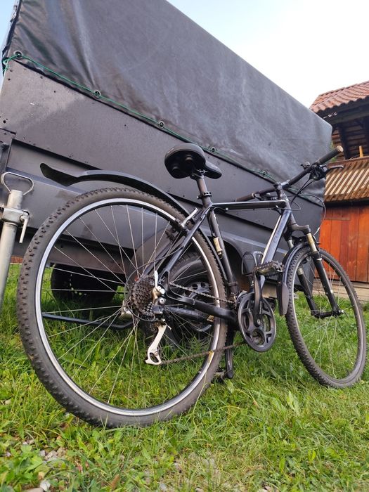 Bicicleta Trekking / Cross CUBE Curve 28 inch