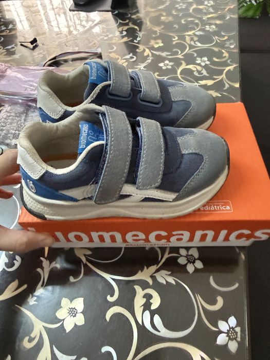 Vand pantofi biomecanics 27