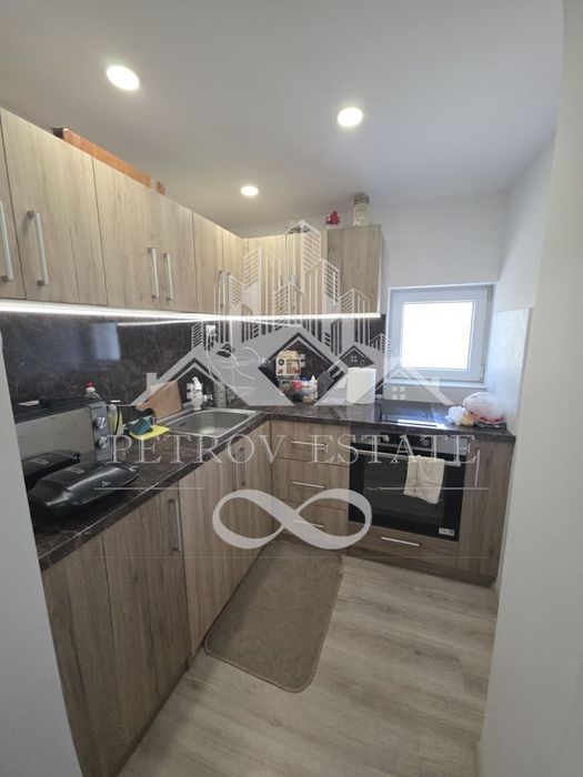 Етаж от къща в Пазарджик, област-гр.Велинград площ 107 цена 117500